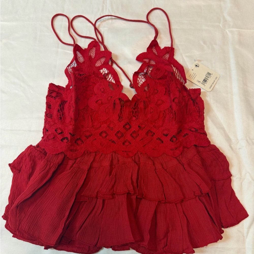 Free People Adella Cami – Cherry Red – Size S – NWT